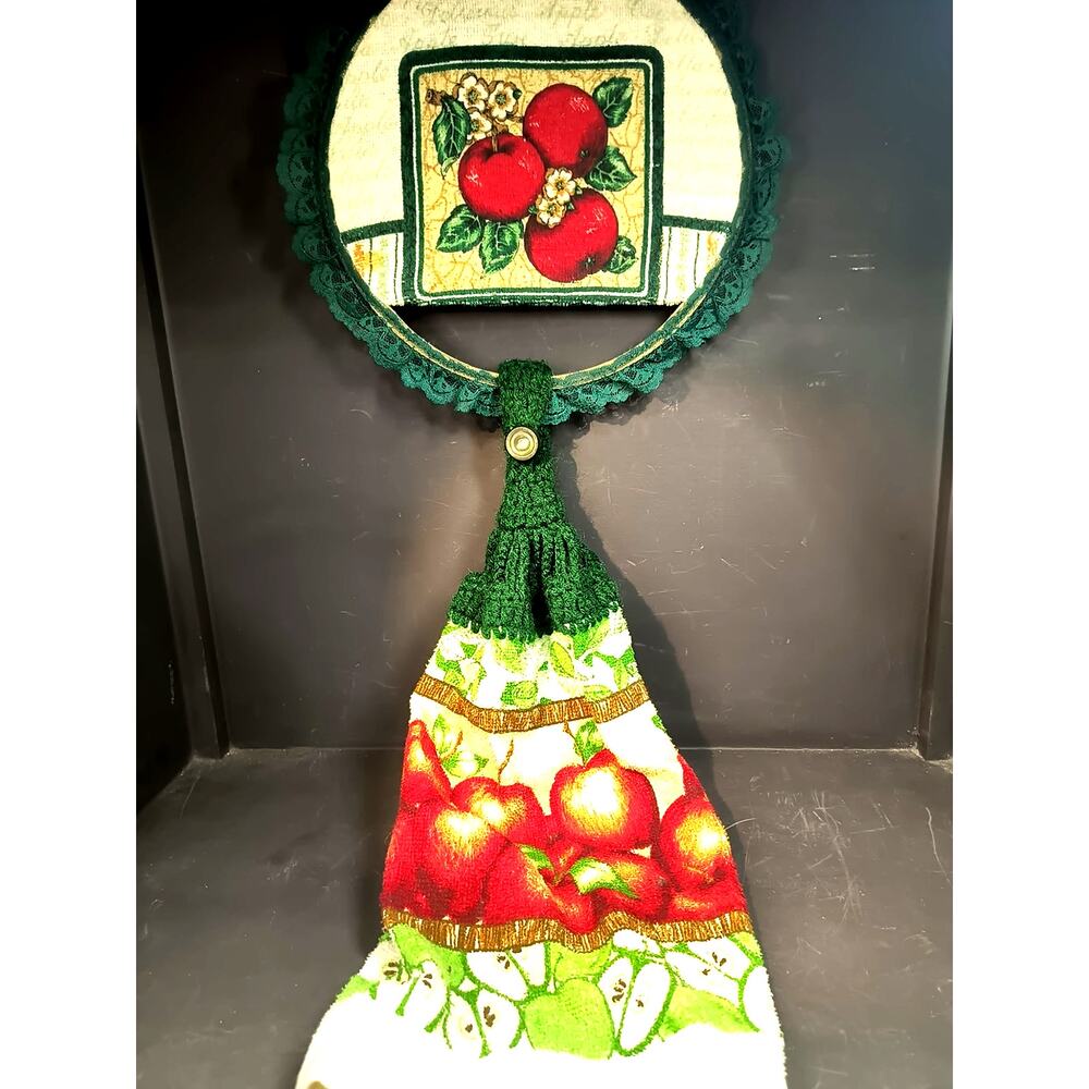 2186. Handmade Vintage Kitchen Textile Decor Crochet Hanging Hand Towel Apples